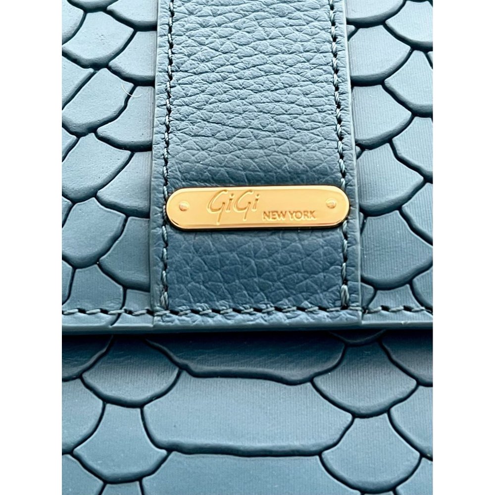 The Embossed Python Smart Phone Crossbody - Gigi New York - Denim - Penny- NWOT - Picture 4 of 8
